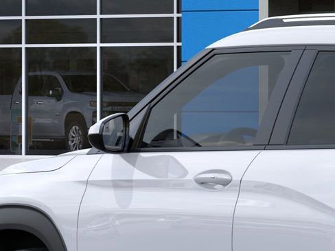 New 2026 Chevrolet TrailBlazer LT w/ Convenience Package AWD/4WD image 12