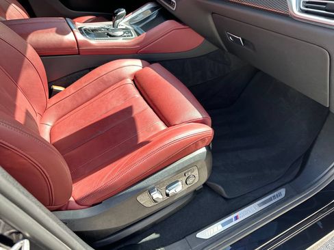 Used 2022 BMW X6 M50i w/ Premium Package AWD/4WD image 43