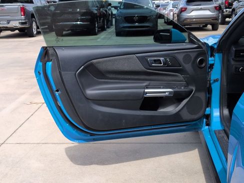 Used 2024 Ford Mustang GT RWD image 8