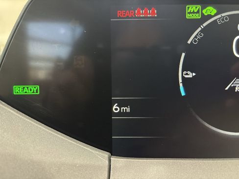 New 2026 Toyota Prius Plug-In Hybrid image 15