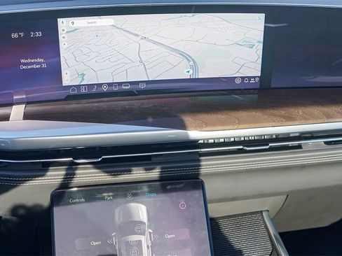 New 2026 Cadillac Escalade Platinum Sport w/ LPO, ONYX Package image 13