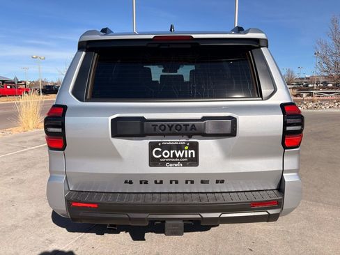 Used 2025 Toyota 4Runner SR5 image 6