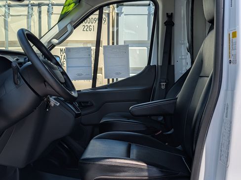 Certified 2023 Ford Transit 350 DRW RWD image 19