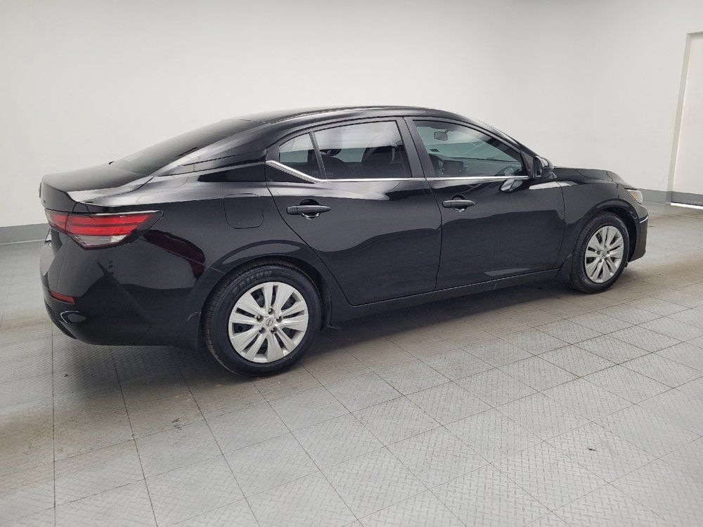 Used 2025 Nissan Sentra S FWD image 10