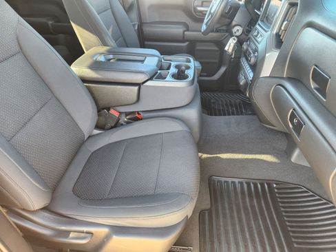 Used 2022 Chevrolet Silverado 1500 Custom Trail Boss w/ Safety Confidence Package image 18