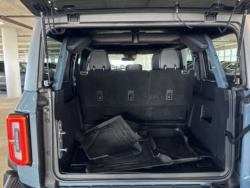 Used 2022 Ford Bronco Everglades image 14