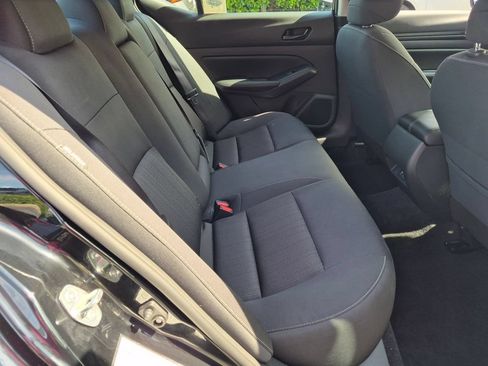 Used 2025 Nissan Altima 2.5 SV FWD image 26