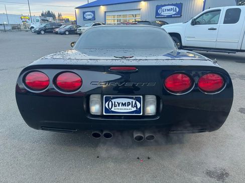 Used 2002 Chevrolet Corvette Z06 w/ Memory Pkg image 4