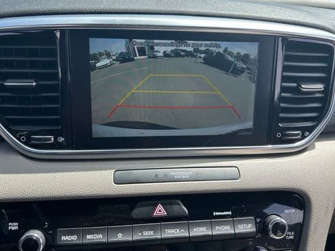 Used 2021 Kia Sportage S w/ S FWD Premium Package image 9