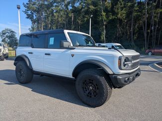 New 2026 Ford Bronco Badlands w/ Sasquatch Package AWD/4WD video 2
