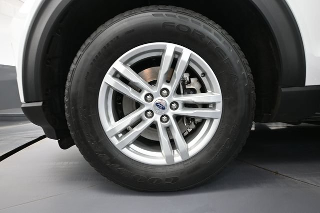 Used 2022 Ford Explorer XLT w/ Class IV Trailer Tow Package AWD/4WD image 13