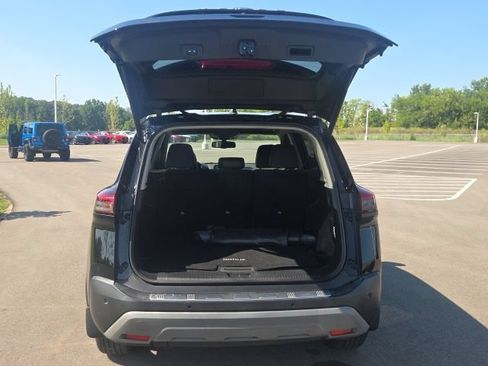 Used 2021 Nissan Rogue SL FWD image 10