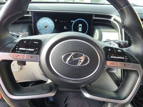 Used 2022 Hyundai Tucson Limited image 9
