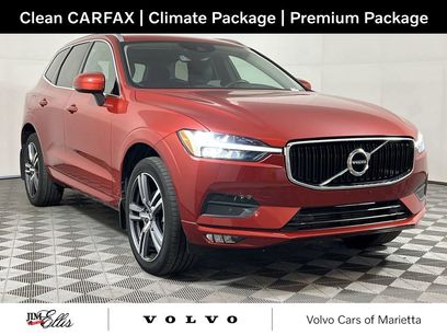 Used 2021 Volvo XC60 T5 Momentum w/ Premium Package