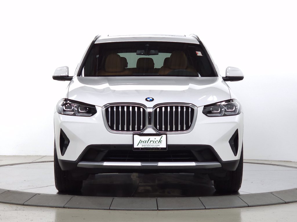 Used 2024 BMW X3 xDrive30i w/ Convenience Package AWD/4WD image 2