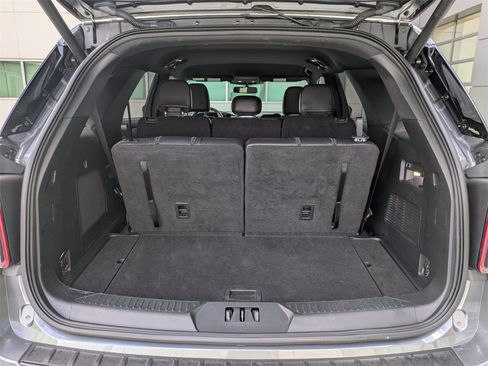 Used 2022 Ford Explorer ST-Line w/ Class IV Trailer Tow Package image 20