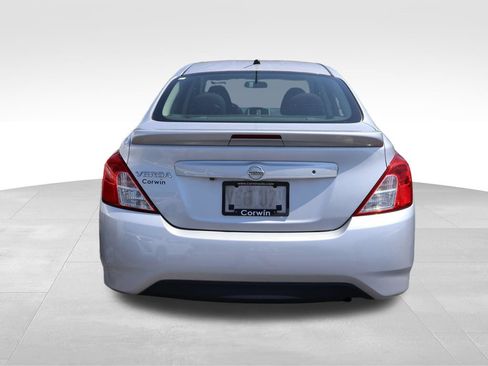 Used 2019 Nissan Versa S Plus FWD image 19