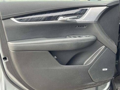 Certified 2023 Cadillac XT6 Premium Luxury image 25