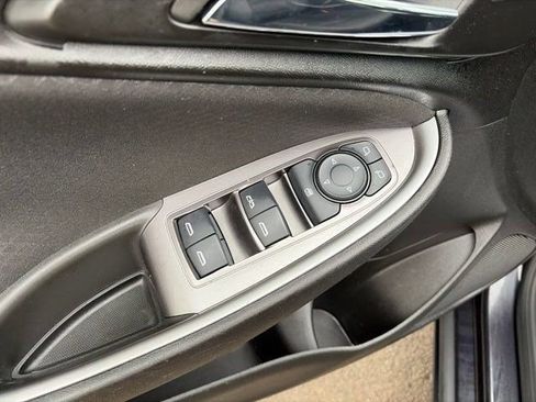 Used 2023 Chevrolet Malibu LT w/ Driver Confidence Package FWD image 12