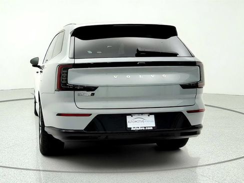 Used 2025 Volvo EX90 Ultra AWD/4WD image 6