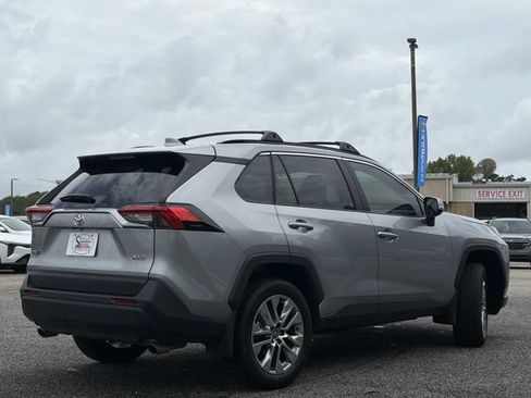 Used 2025 Toyota RAV4 XLE Premium w/ Weather Package FWD image 9