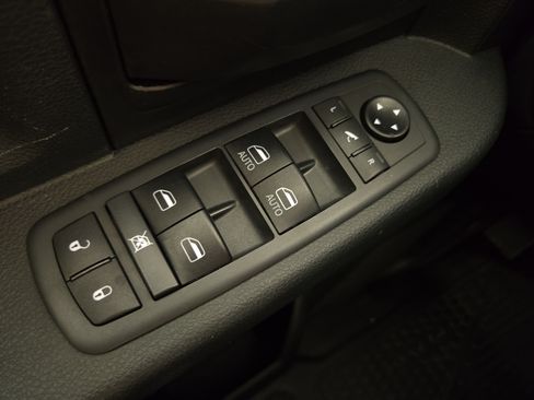 Used 2020 RAM 2500 Tradesman w/ Safety Group AWD/4WD image 25