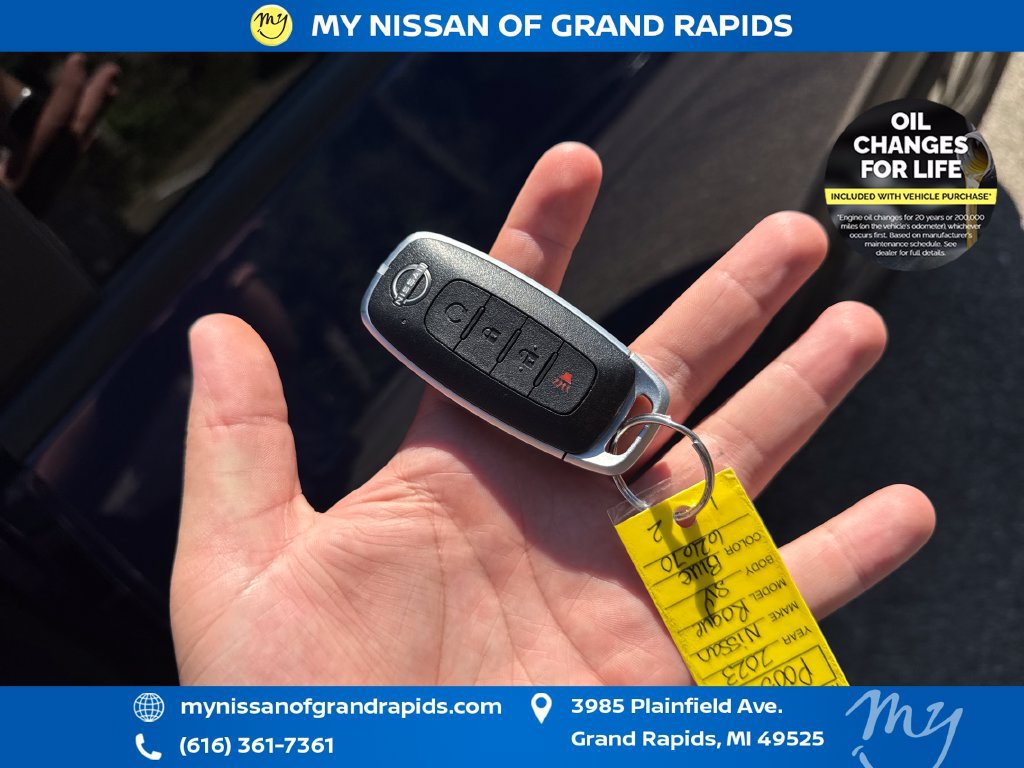 Certified 2023 Nissan Rogue SV AWD/4WD image 36