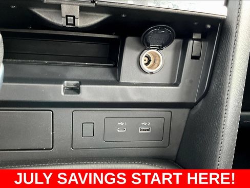 Used 2022 Nissan Armada S AWD/4WD image 21