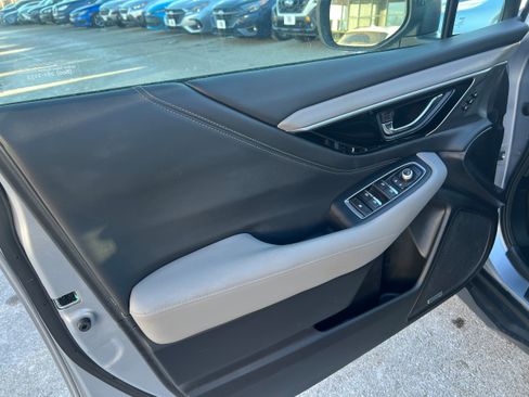 Certified 2023 Subaru Outback Limited image 17