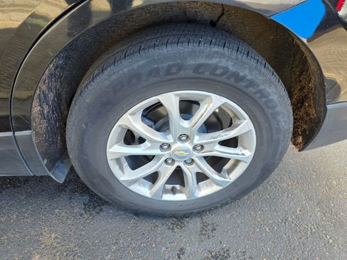 Used 2018 Chevrolet Equinox LT FWD image 9