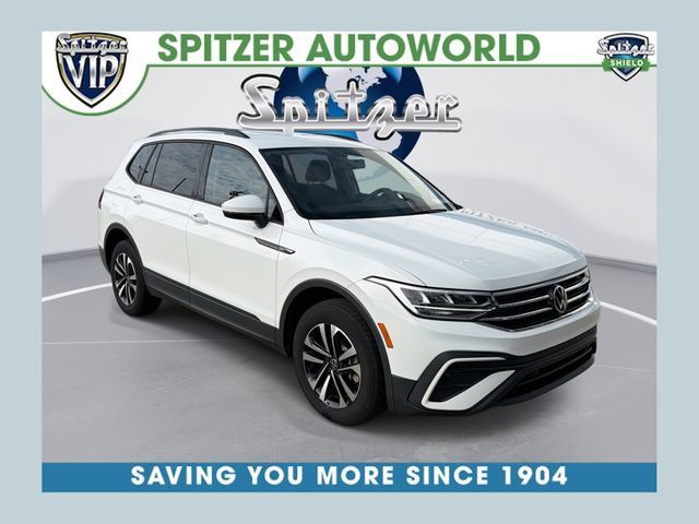 Used 2022 Volkswagen Tiguan S FWD image 1