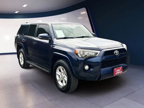Used 2018 Toyota 4Runner SR5 RWD image 7