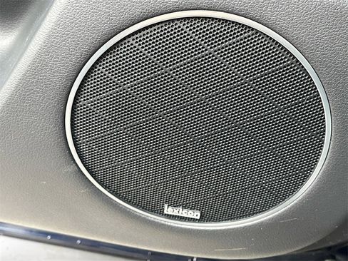 Used 2023 Genesis GV80 2.5T w/ Prestige Package image 19