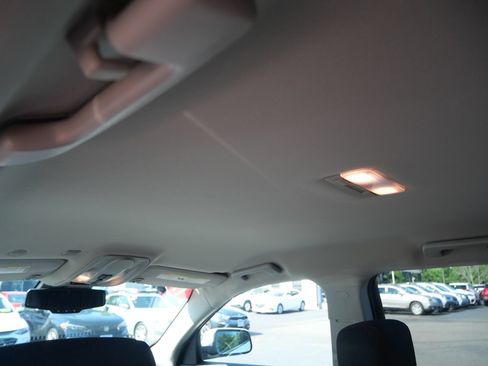 Used 2017 GMC Terrain SLE FWD image 26