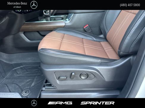 Used 2025 Chevrolet Silverado 1500 High Country image 15