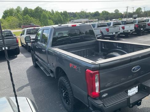 New 2026 Ford F250 XL w/ STX Appearance Package AWD/4WD image 7