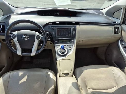 Used 2010 Toyota Prius Five image 18