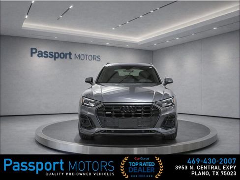 Used 2023 Audi Q5 e Premium Plus w/ Premium Plus Package AWD/4WD image 2
