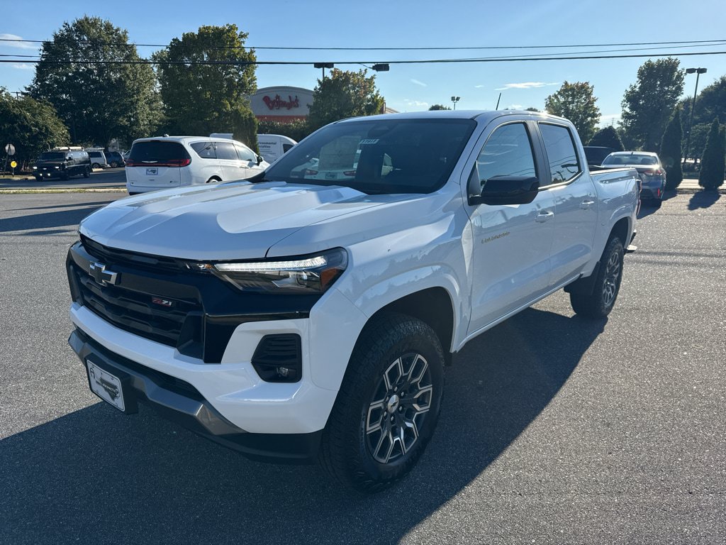 New 2026 Chevrolet Colorado Z71 w/ Z71 Convenience Package 2 AWD/4WD image 2