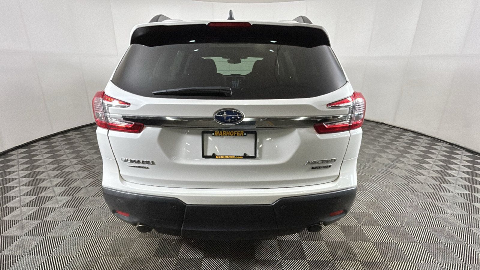 Used 2024 Subaru Ascent Touring AWD/4WD image 4