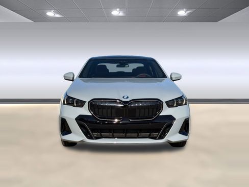 New 2026 BMW 550e xDrive w/ Executive Package AWD/4WD image 6