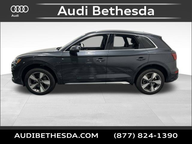Used 2023 Audi Q5 2.0T Premium w/ Convenience Package AWD/4WD image 4