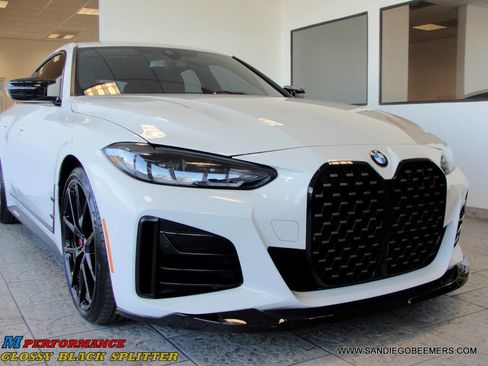 Used 2022 BMW M440i xDrive Gran Coupe w/ Shadowloine Package image 9