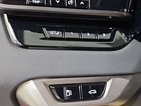 Used 2025 Lexus RX 350 w/ Convenience Package AWD/4WD image 25