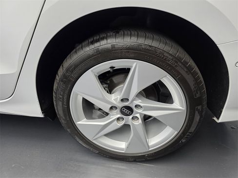 Used 2024 Audi A3 2.0T Premium Plus image 17