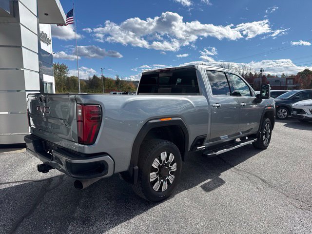 Used 2024 GMC Sierra 3500 Denali w/ Denali Reserve Package AWD/4WD image 7