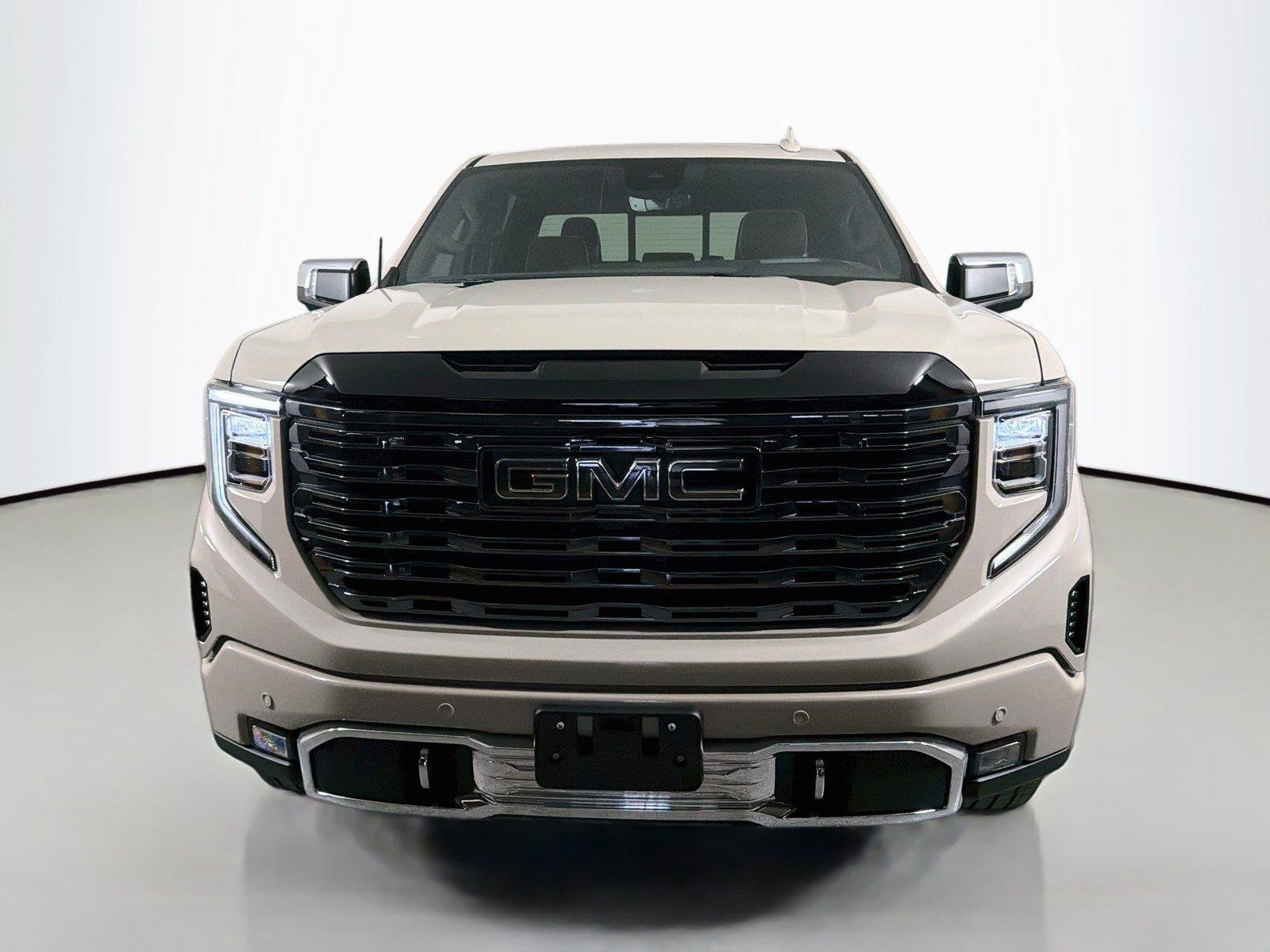 Used 2026 GMC Sierra 1500 Denali Ultimate AWD/4WD image 10