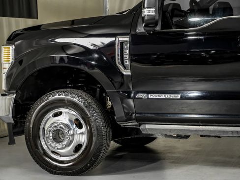 Used 2020 Ford F350 King Ranch w/ King Ranch Ultimate Package AWD/4WD image 12