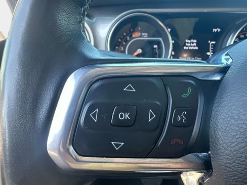 Used 2020 Jeep Wrangler Unlimited Sahara image 27