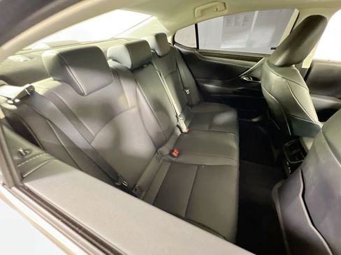 Used 2022 Lexus ES 350 w/ Premium Package image 26